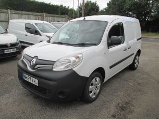 Used RENAULT KANGOO in Shepperton, Middlesex for sale